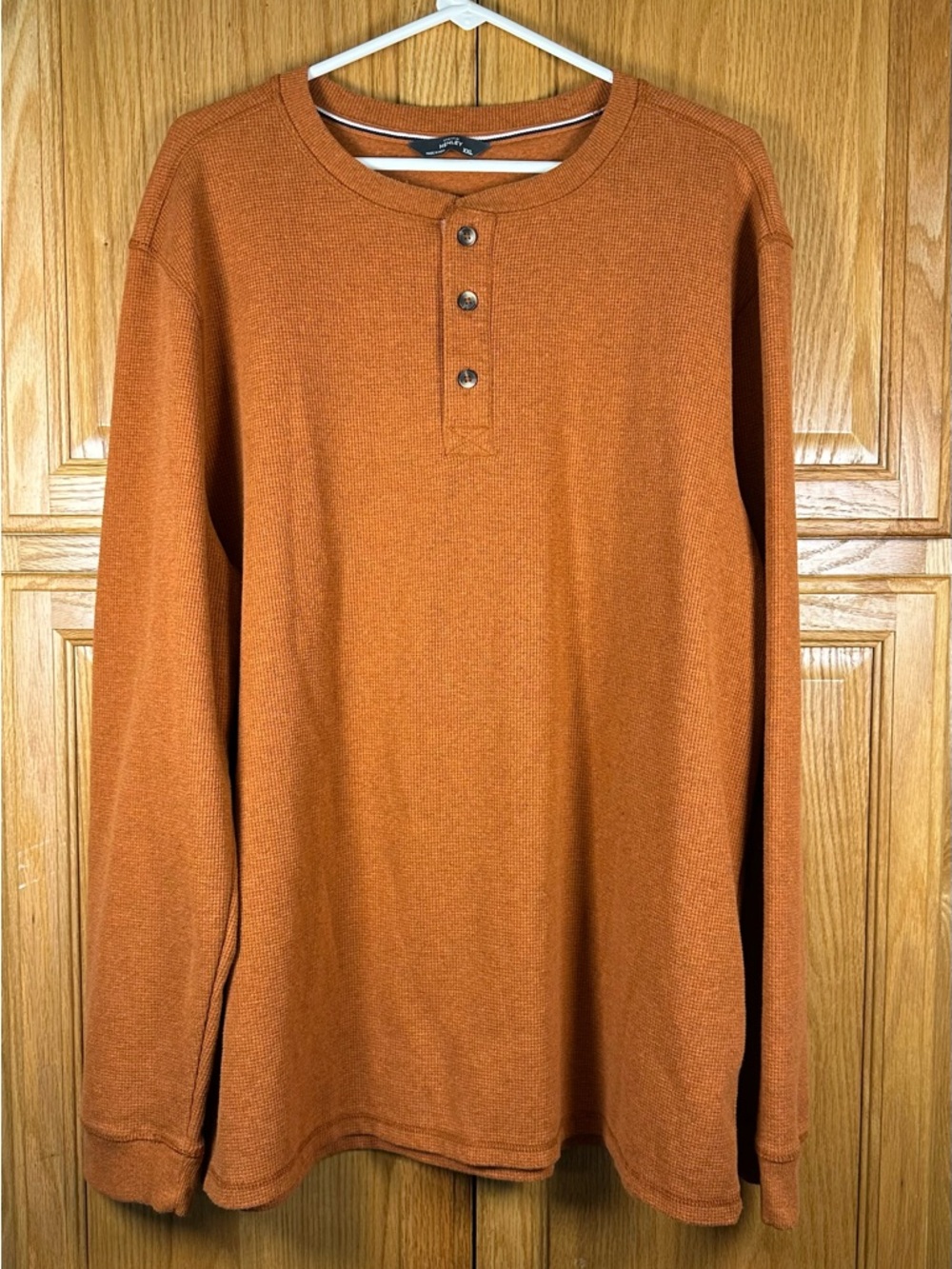 Men's Long-Sleeve Henley Pullover - Rust Orange
